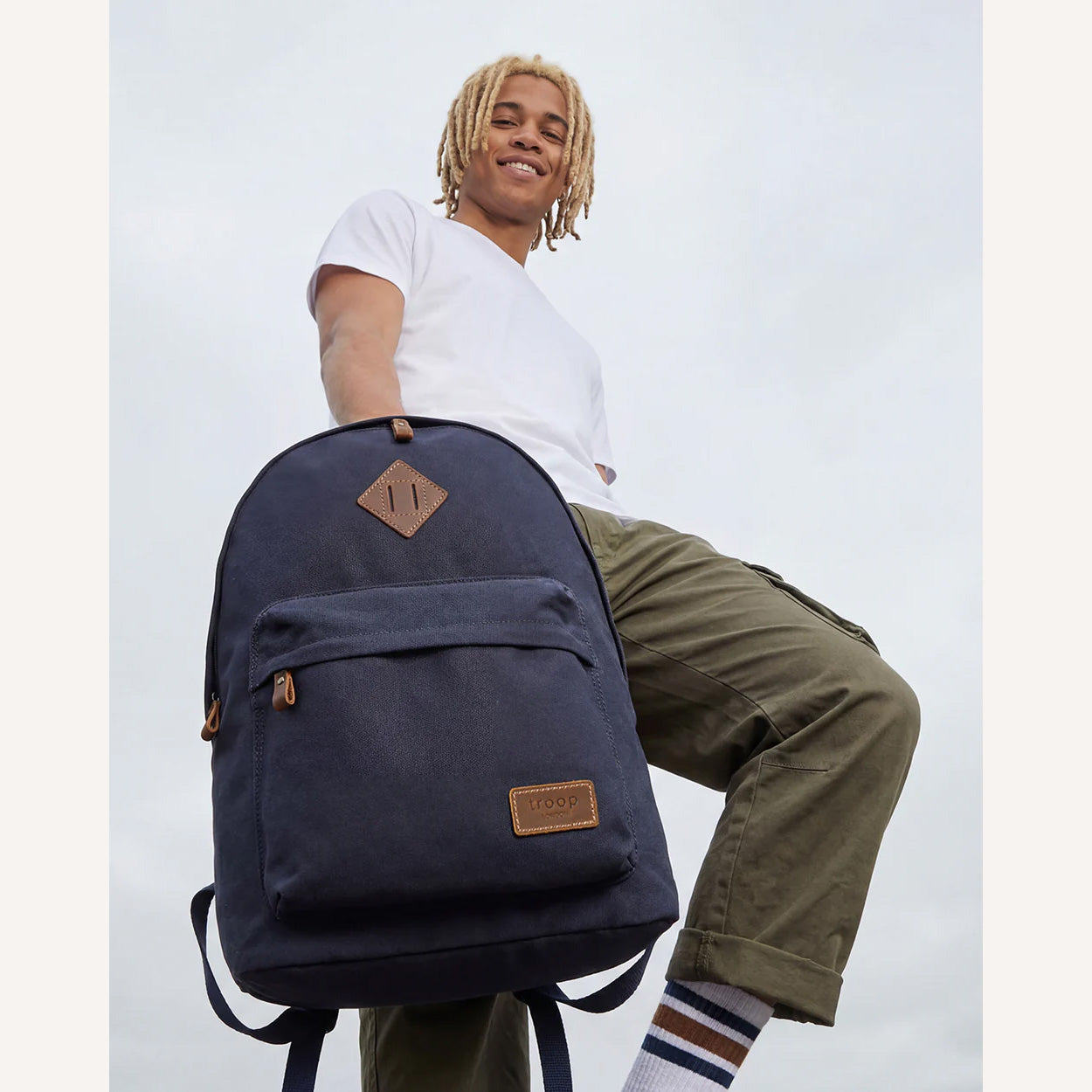 Civic 384 Canvas Back Pack – Navy